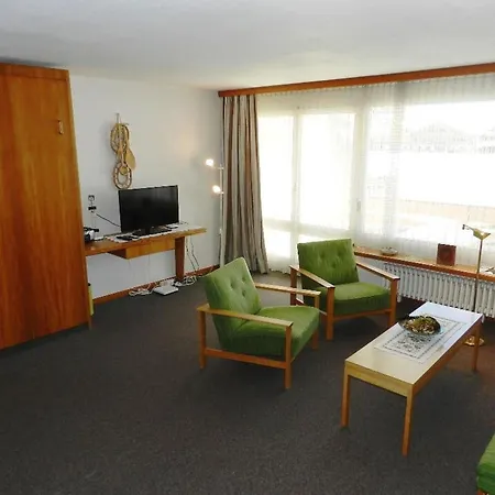 Apartamento La Sarine 222 Studio- Dusche Oder Bad- Wc 2-bettwohnung By Interhome *